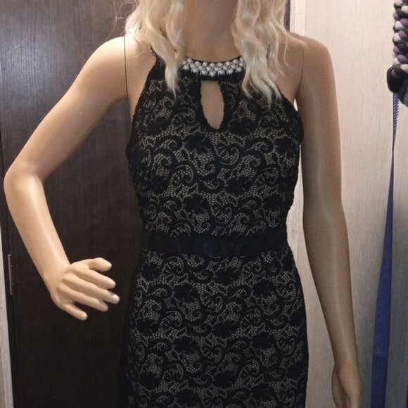 AVAILABLE BY ANGELA FASHION PEARLS & LACE Dress L - Picture 2 of 9